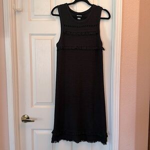 Black crotchet sleeveless fringe midi dress